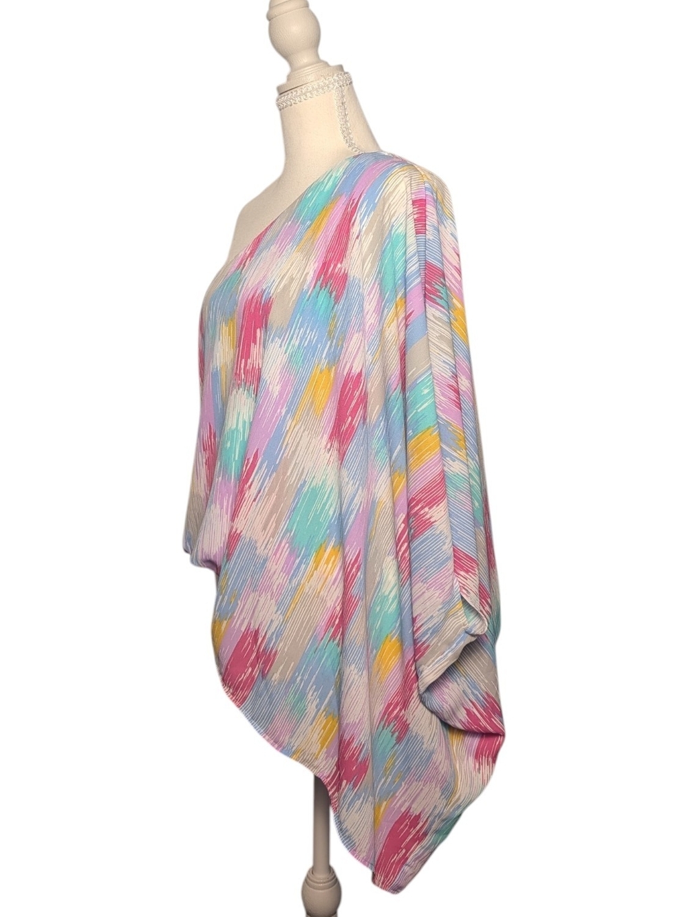 Caramela Pastel Brushstroke Multi-Color Blouse - Picture 3 of 6